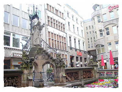 Heinzelm�nnchenbrunnen